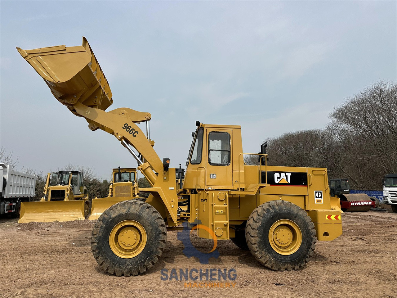 CATERPILLAR 966C - Utovarivač na kotačima: slika CATERPILLAR 966C - Utovarivač na kotačima CATERPILLAR 966C - Utovarivač na kotačima: slika CATERPILLAR 966C - Utovarivač na kotačima