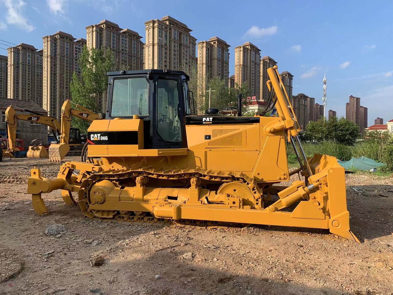 CATERPILLAR D6G - Buldožer: slika CATERPILLAR D6G - Buldožer CATERPILLAR D6G - Buldožer: slika CATERPILLAR D6G - Buldožer