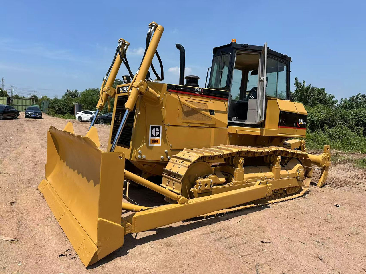 CATERPILLAR D6G - Buldožer: slika CATERPILLAR D6G - Buldožer CATERPILLAR D6G - Buldožer: slika CATERPILLAR D6G - Buldožer