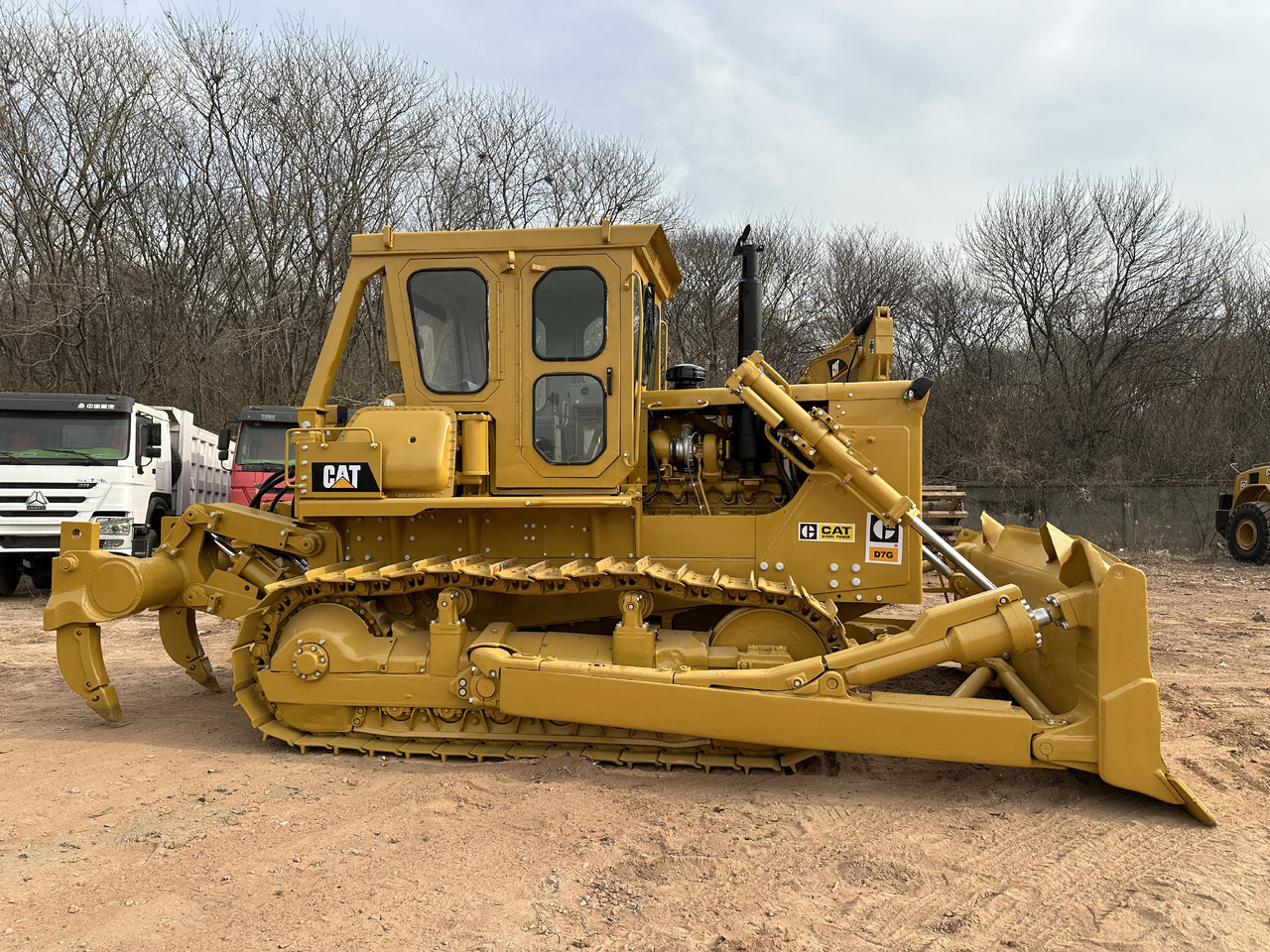 CATERPILLAR D7G - Buldožer: slika CATERPILLAR D7G - Buldožer CATERPILLAR D7G - Buldožer: slika CATERPILLAR D7G - Buldožer