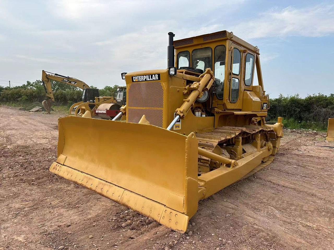 CATERPILLAR D7G - Buldožer: slika CATERPILLAR D7G - Buldožer CATERPILLAR D7G - Buldožer: slika CATERPILLAR D7G - Buldožer