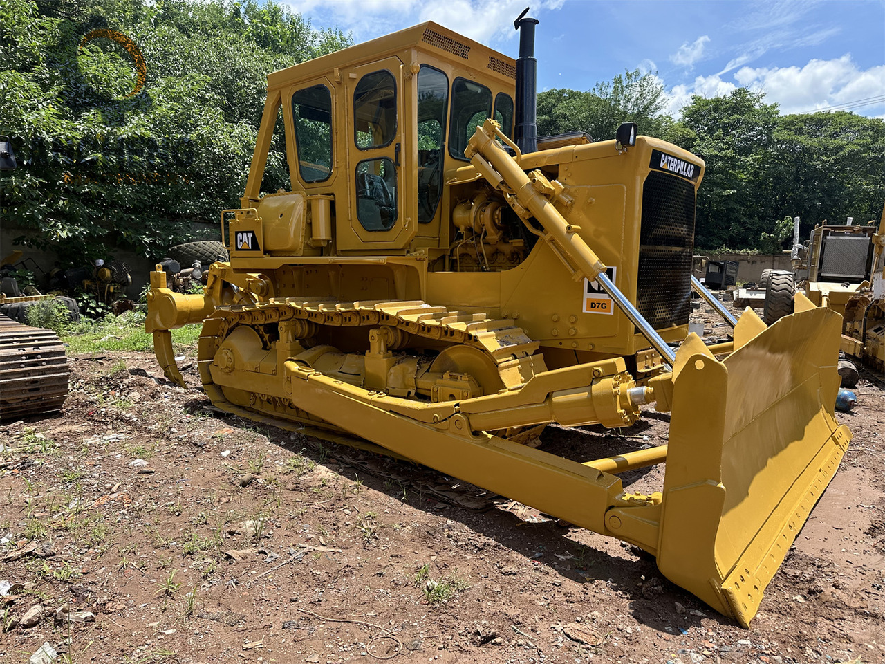 CATERPILLAR D7G - Buldožer: slika CATERPILLAR D7G - Buldožer CATERPILLAR D7G - Buldožer: slika CATERPILLAR D7G - Buldožer