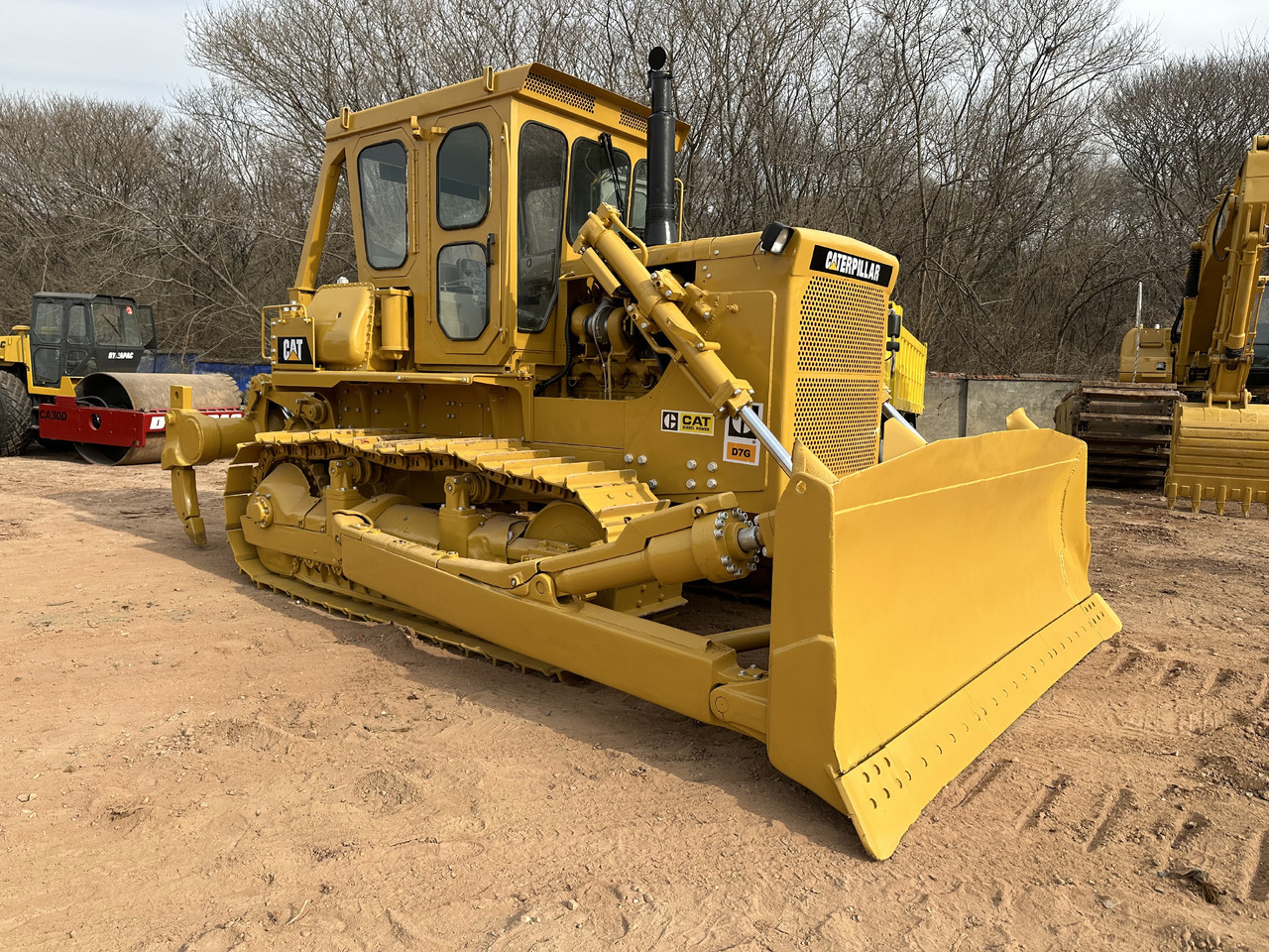CATERPILLAR D7G - Buldožer: slika CATERPILLAR D7G - Buldožer CATERPILLAR D7G - Buldožer: slika CATERPILLAR D7G - Buldožer