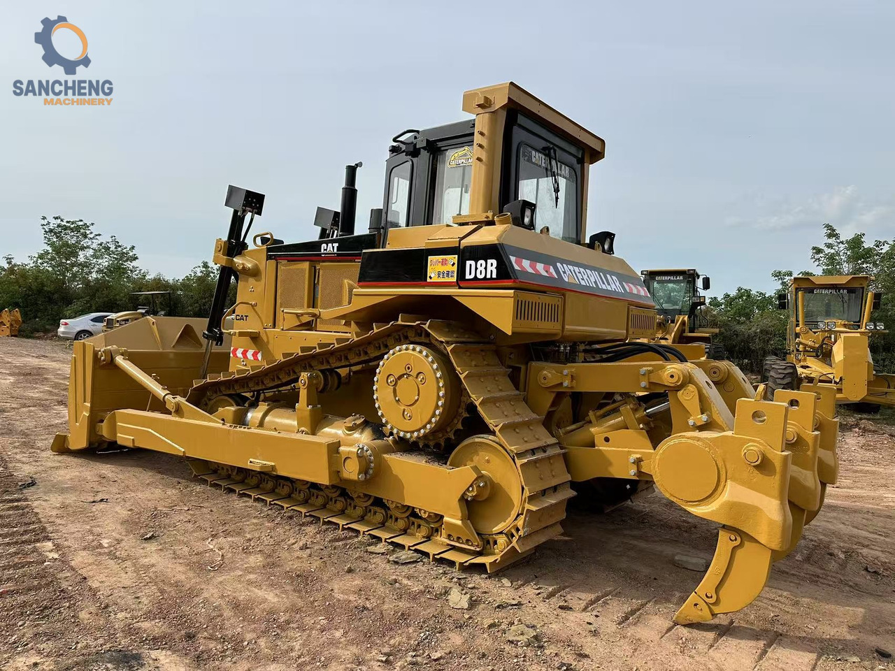 CATERPILLAR D8R - Buldožer: slika CATERPILLAR D8R - Buldožer CATERPILLAR D8R - Buldožer: slika CATERPILLAR D8R - Buldožer
