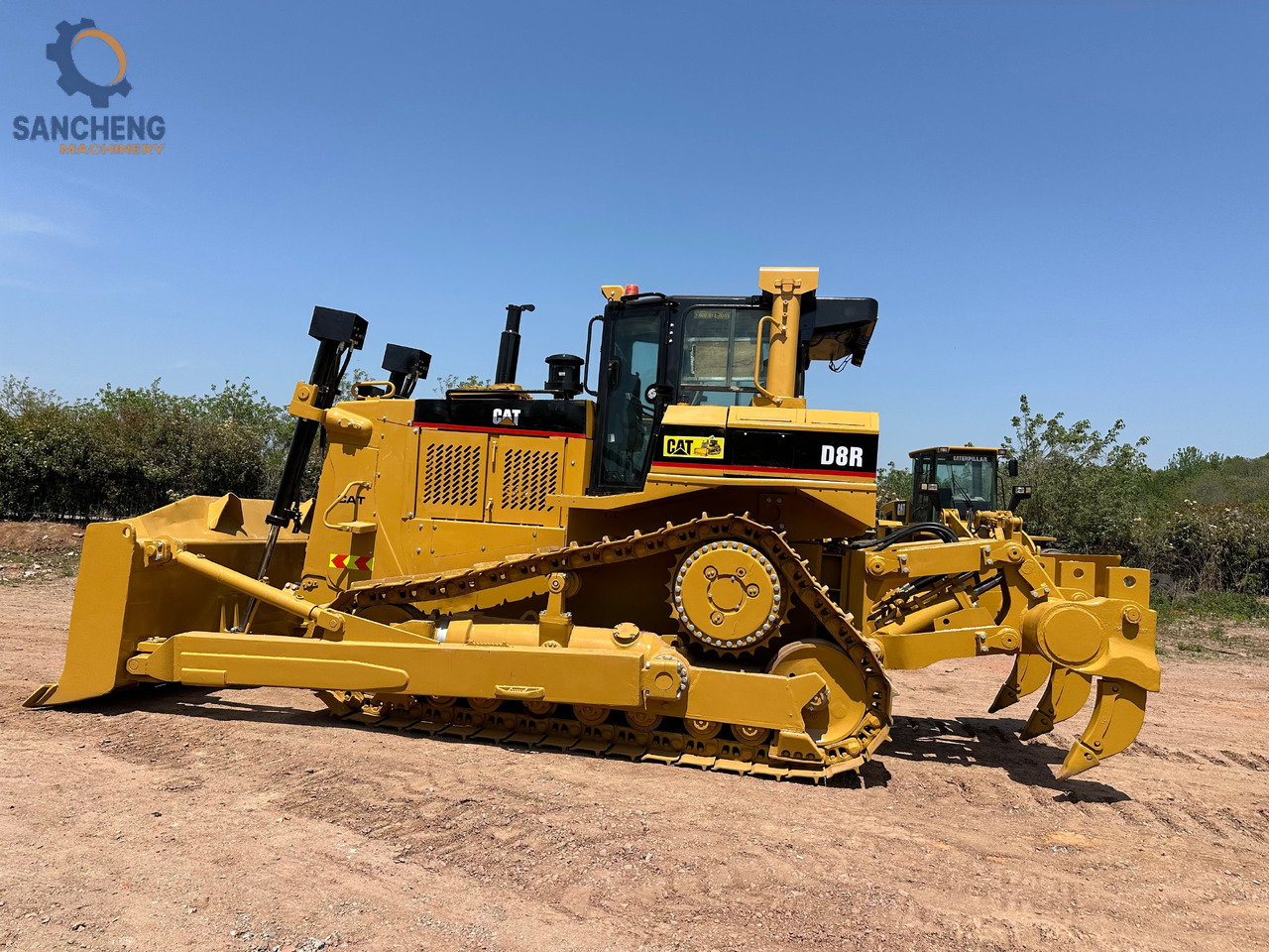 Buldožer CATERPILLAR D8R: slika Buldožer CATERPILLAR D8R