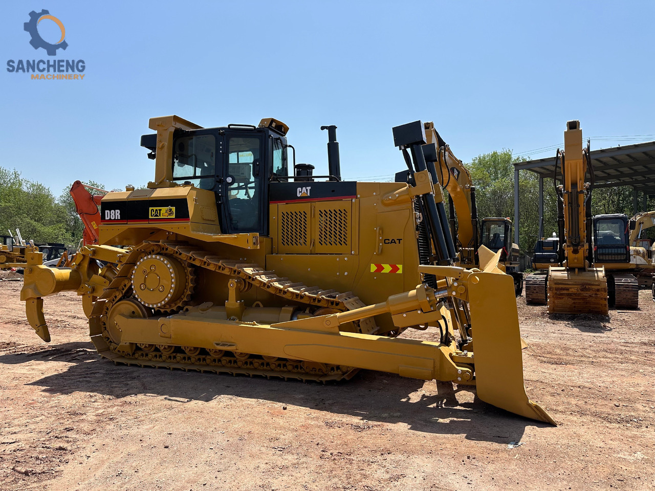 Buldožer CATERPILLAR D8R: slika Buldožer CATERPILLAR D8R