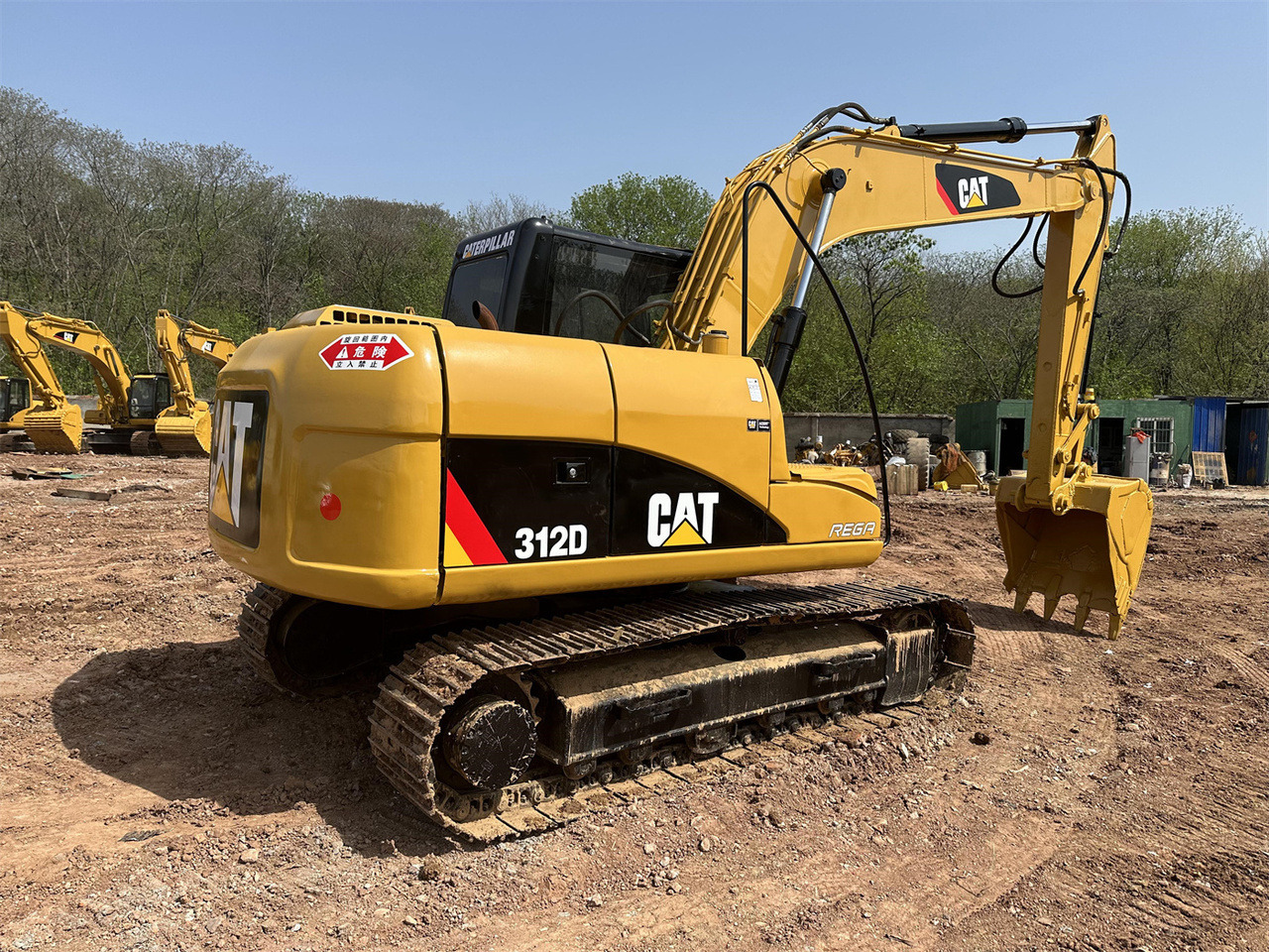 Mini bager Caterpillar 312D: slika Mini bager Caterpillar 312D