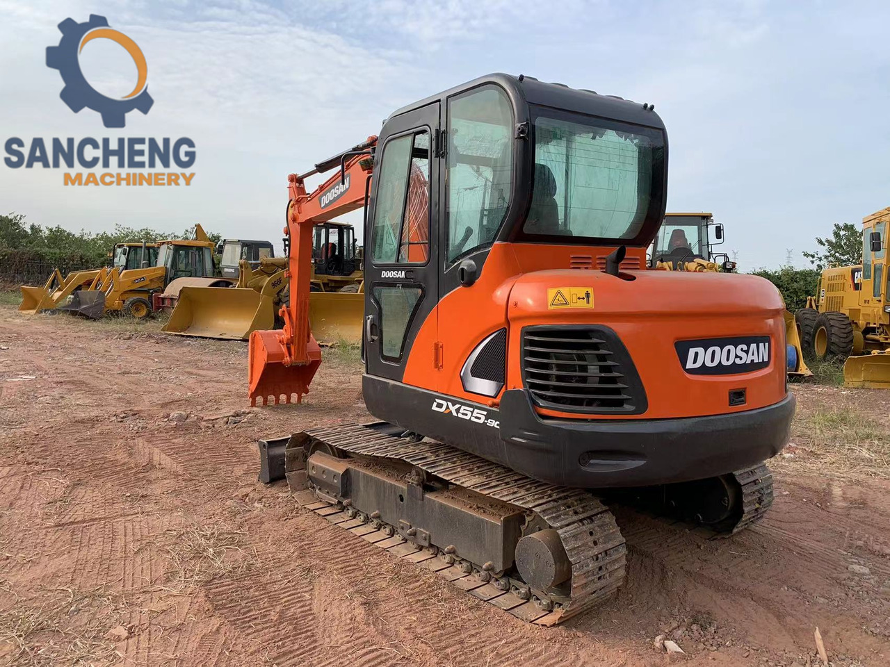 DOOSAN DX55 - Bager: slika DOOSAN DX55 - Bager DOOSAN DX55 - Bager: slika DOOSAN DX55 - Bager
