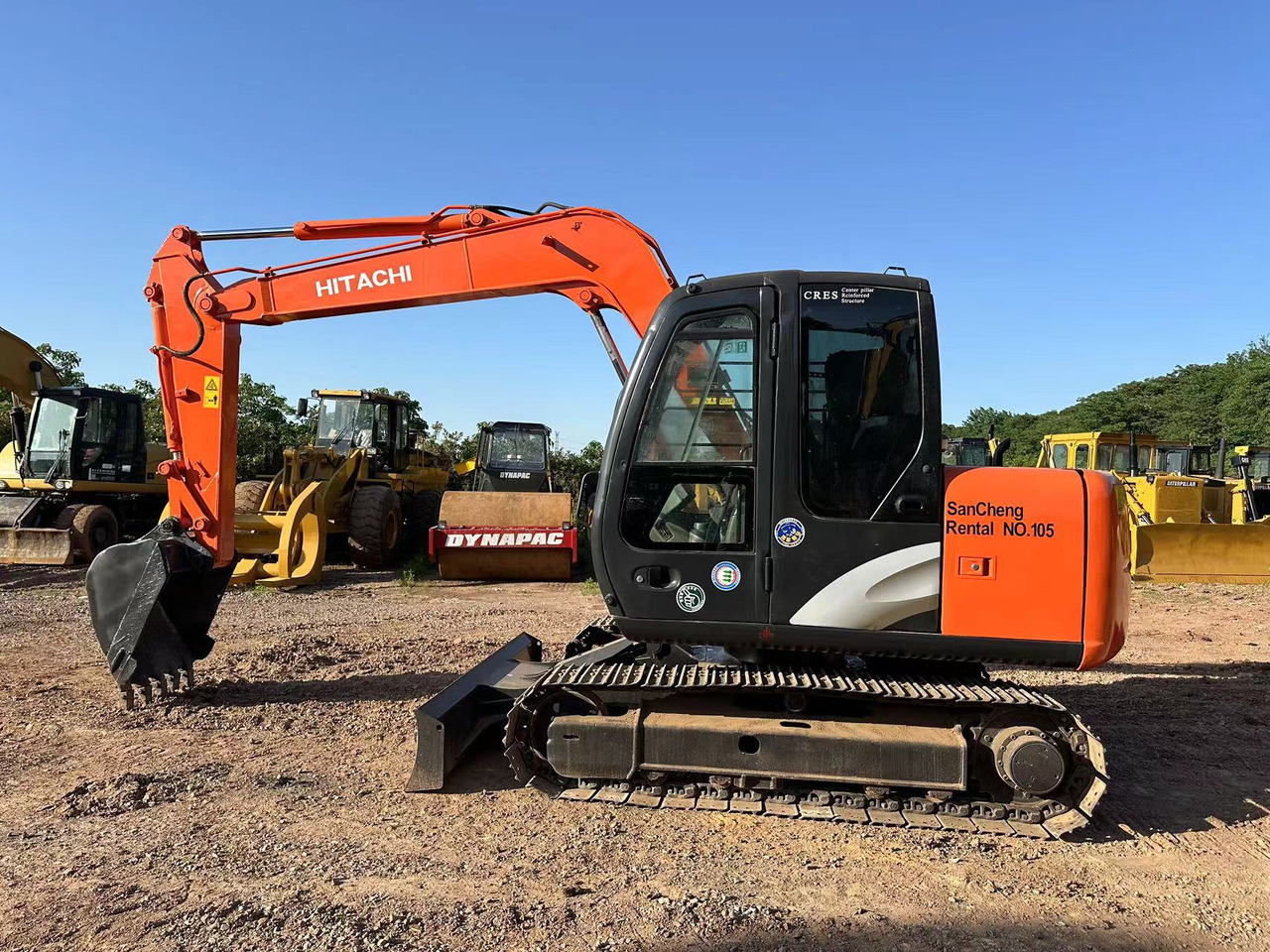 Hitachi ZX70 mini excavator - Mini bager: slika Hitachi ZX70 mini excavator - Mini bager Hitachi ZX70 mini excavator - Mini bager: slika Hitachi ZX70 mini excavator - Mini bager