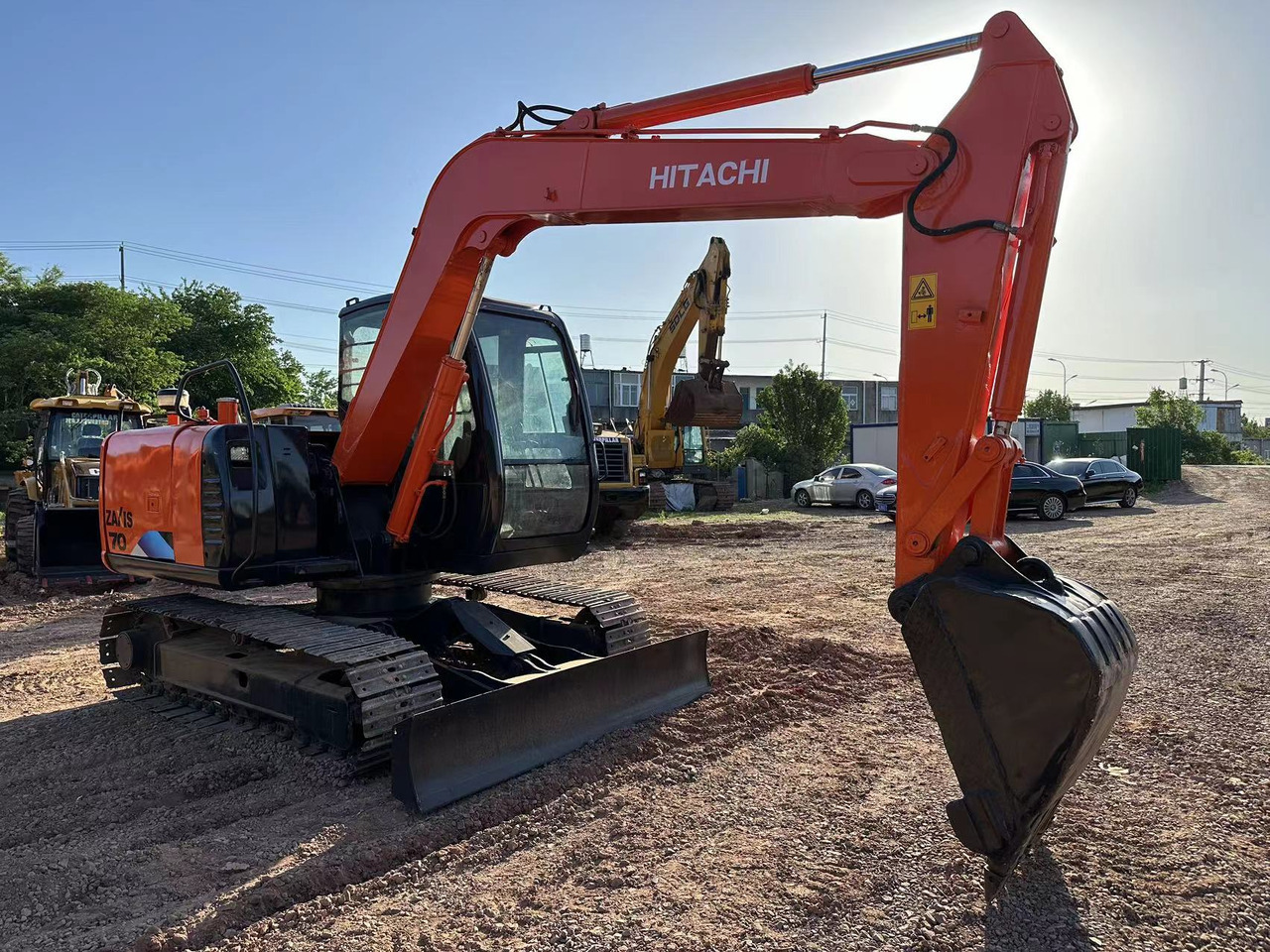 Hitachi ZX70 mini excavator - Mini bager: slika Hitachi ZX70 mini excavator - Mini bager Hitachi ZX70 mini excavator - Mini bager: slika Hitachi ZX70 mini excavator - Mini bager