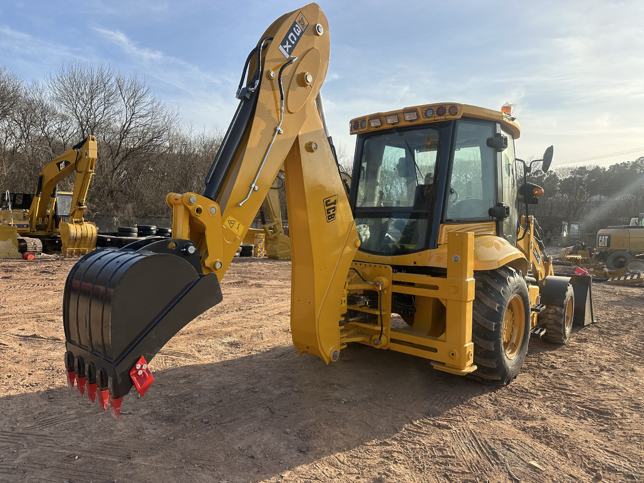 JCB 3CX - Rovokopač-utovarivač: slika JCB 3CX - Rovokopač-utovarivač JCB 3CX - Rovokopač-utovarivač: slika JCB 3CX - Rovokopač-utovarivač