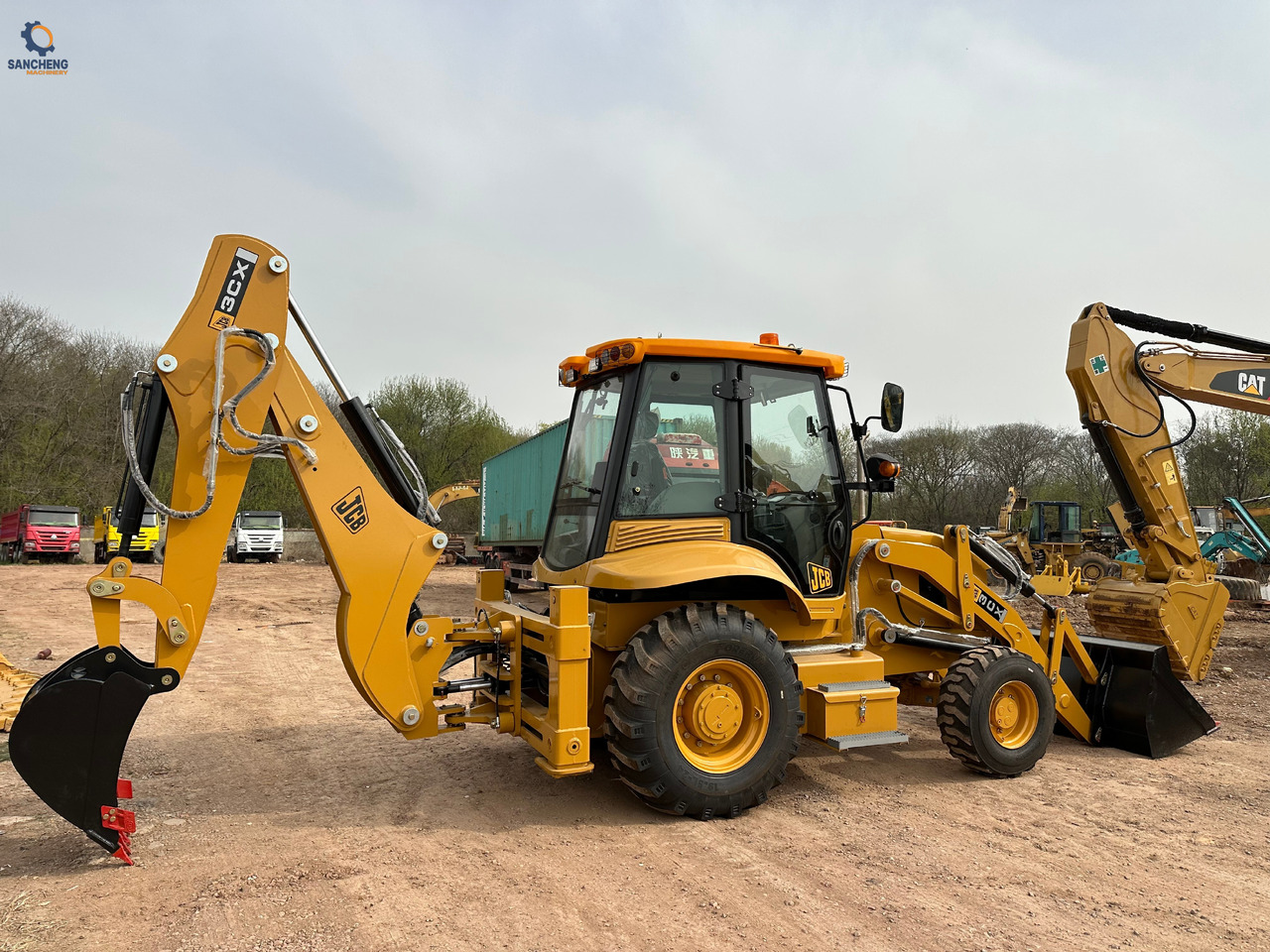 JCB 3CX - Rovokopač-utovarivač: slika JCB 3CX - Rovokopač-utovarivač JCB 3CX - Rovokopač-utovarivač: slika JCB 3CX - Rovokopač-utovarivač