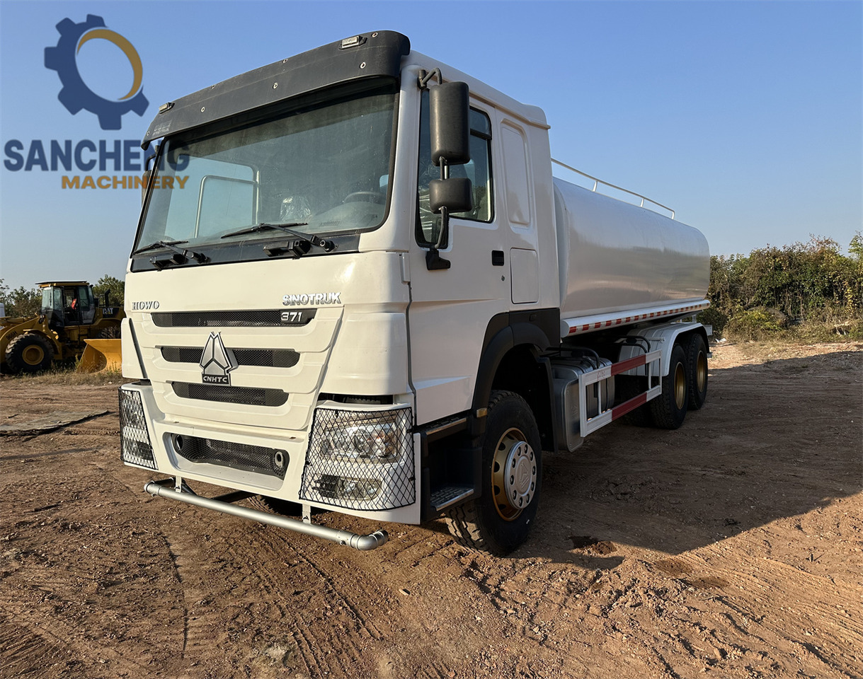 SINOTRUK HOWO 371 6x4 Water Tanker Truck - Kamion cisterna: slika SINOTRUK HOWO 371 6x4 Water Tanker Truck - Kamion cisterna SINOTRUK HOWO 371 6x4 Water Tanker Truck - Kamion cisterna: slika SINOTRUK HOWO 371 6x4 Water Tanker Truck - Kamion cisterna