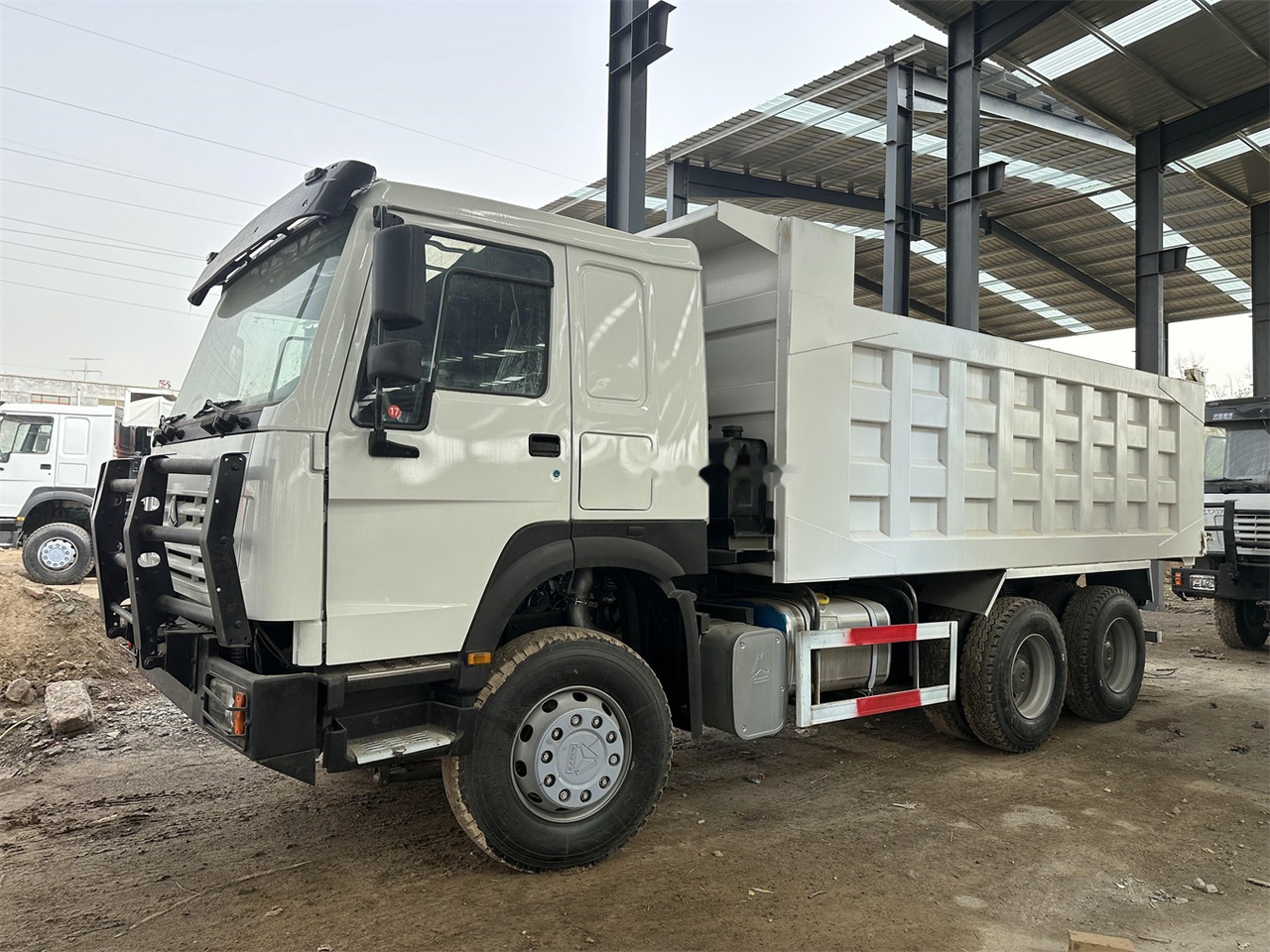 SINOTRUK HOWO 371 Dump Truck - Kiper: slika SINOTRUK HOWO 371 Dump Truck - Kiper SINOTRUK HOWO 371 Dump Truck - Kiper: slika SINOTRUK HOWO 371 Dump Truck - Kiper