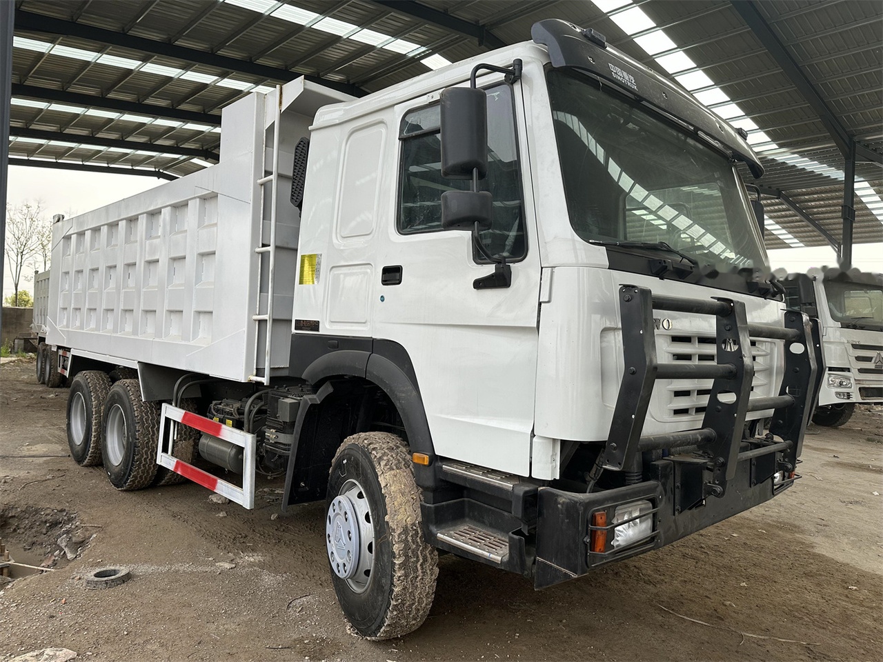SINOTRUK HOWO 371 Dump Truck - Kiper: slika SINOTRUK HOWO 371 Dump Truck - Kiper SINOTRUK HOWO 371 Dump Truck - Kiper: slika SINOTRUK HOWO 371 Dump Truck - Kiper