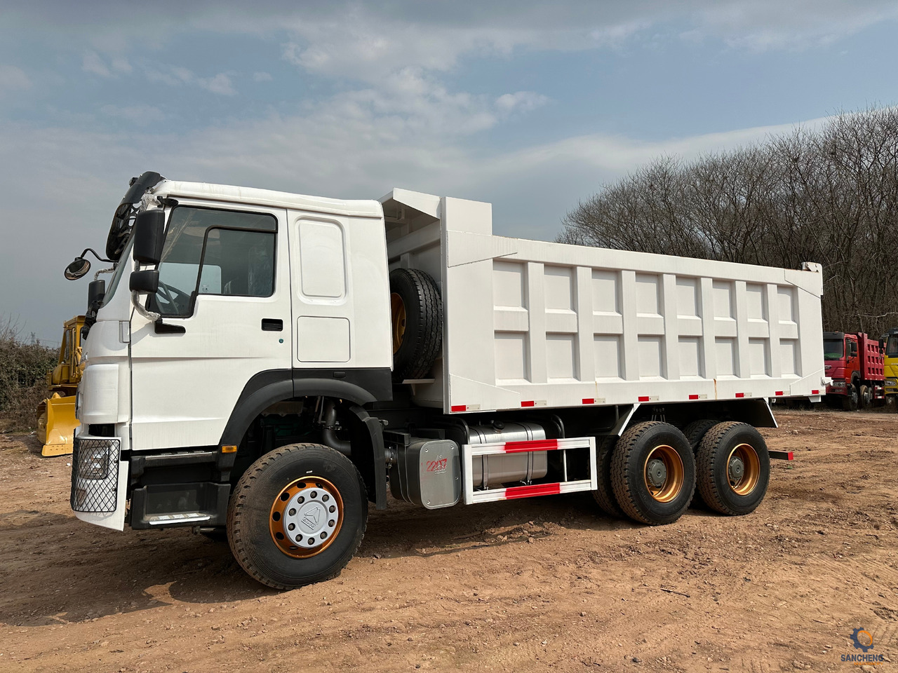 SINOTRUK Howo Dump truck 371 - Kiper: slika SINOTRUK Howo Dump truck 371 - Kiper SINOTRUK Howo Dump truck 371 - Kiper: slika SINOTRUK Howo Dump truck 371 - Kiper