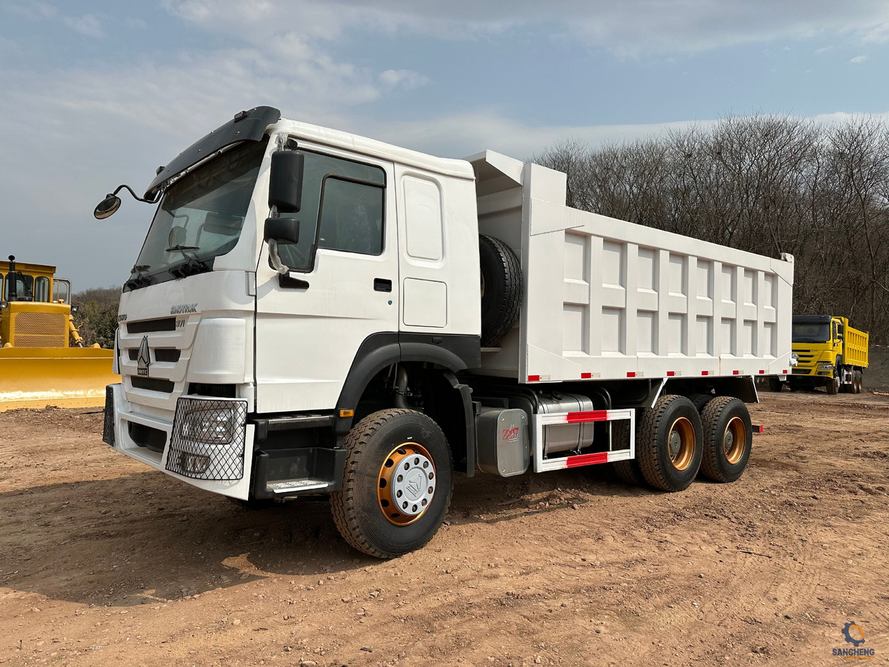 SINOTRUK Howo Dump truck 371 - Kiper: slika SINOTRUK Howo Dump truck 371 - Kiper SINOTRUK Howo Dump truck 371 - Kiper: slika SINOTRUK Howo Dump truck 371 - Kiper
