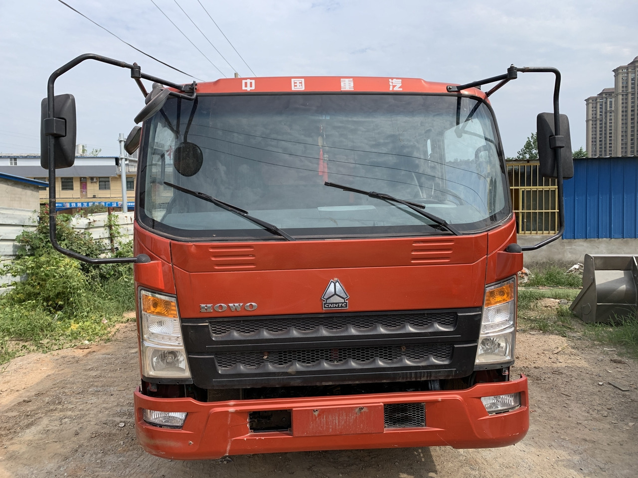 SINOTRUK Howo Dump truck 4x2 - Kiper: slika SINOTRUK Howo Dump truck 4x2 - Kiper SINOTRUK Howo Dump truck 4x2 - Kiper: slika SINOTRUK Howo Dump truck 4x2 - Kiper