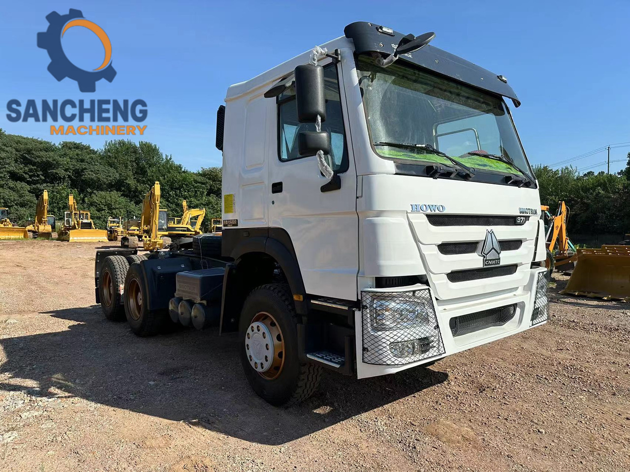 SINOTRUK HOWO Truck Head 371hp 6x4 - Tegljač: slika SINOTRUK HOWO Truck Head 371hp 6x4 - Tegljač SINOTRUK HOWO Truck Head 371hp 6x4 - Tegljač: slika SINOTRUK HOWO Truck Head 371hp 6x4 - Tegljač