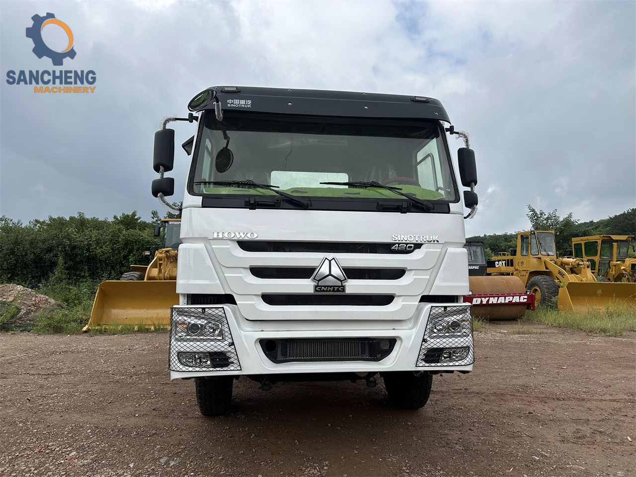 SINOTRUK Howo tractor unit 420hp - Tegljač: slika SINOTRUK Howo tractor unit 420hp - Tegljač SINOTRUK Howo tractor unit 420hp - Tegljač: slika SINOTRUK Howo tractor unit 420hp - Tegljač