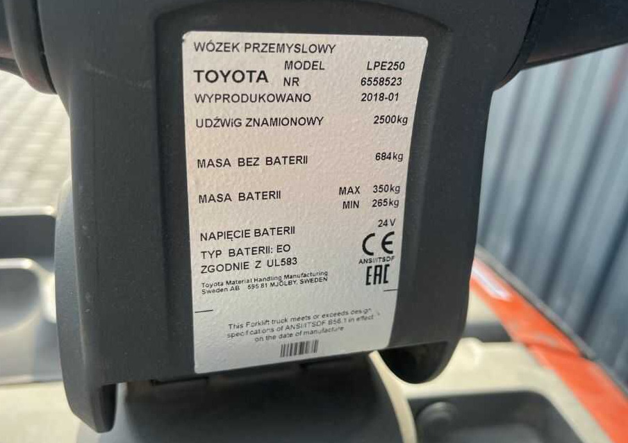 BT LPE250 - Paletni viličar: slika BT LPE250 - Paletni viličar BT LPE250 - Paletni viličar: slika BT LPE250 - Paletni viličar