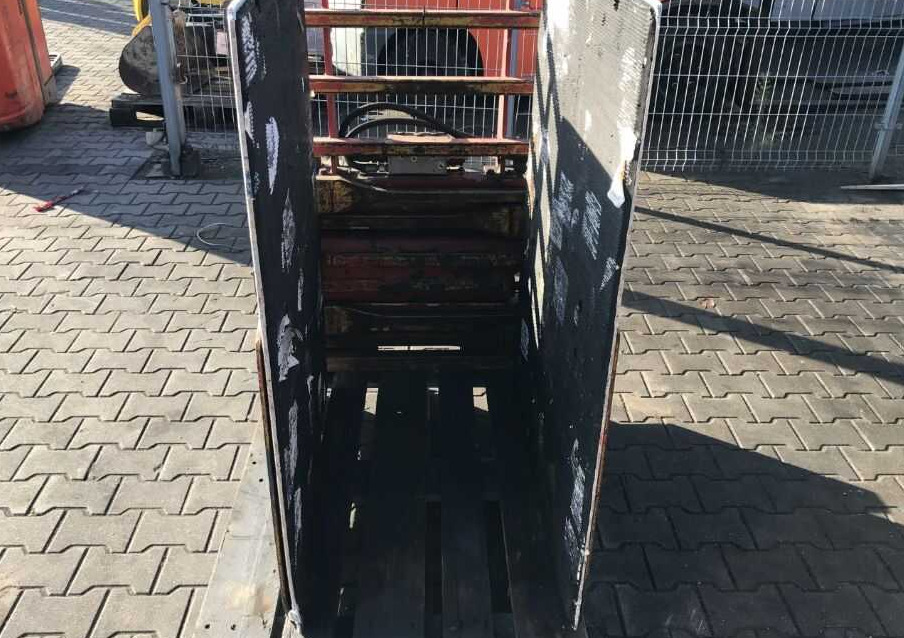 Cascade 55-D-CC-50XQ, Kartonklammer - Hvataljka za Oprema za rukovanje materijalima: slika Cascade 55-D-CC-50XQ, Kartonklammer - Hvataljka za Oprema za rukovanje materijalima Cascade 55-D-CC-50XQ, Kartonklammer - Hvataljka za Oprema za rukovanje materijalima: slika Cascade 55-D-CC-50XQ, Kartonklammer - Hvataljka za Oprema za rukovanje materijalima