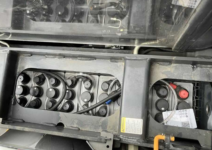 Crown SHR5520-1.13 - Slagač stoga: slika Crown SHR5520-1.13 - Slagač stoga Crown SHR5520-1.13 - Slagač stoga: slika Crown SHR5520-1.13 - Slagač stoga