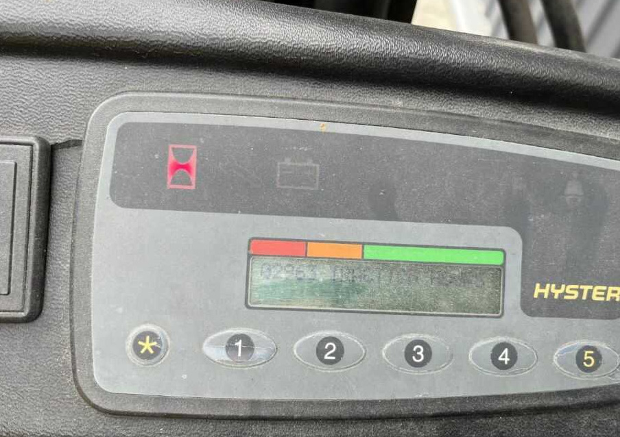 Hyster J1.60XMT - Električni viličar: slika Hyster J1.60XMT - Električni viličar Hyster J1.60XMT - Električni viličar: slika Hyster J1.60XMT - Električni viličar