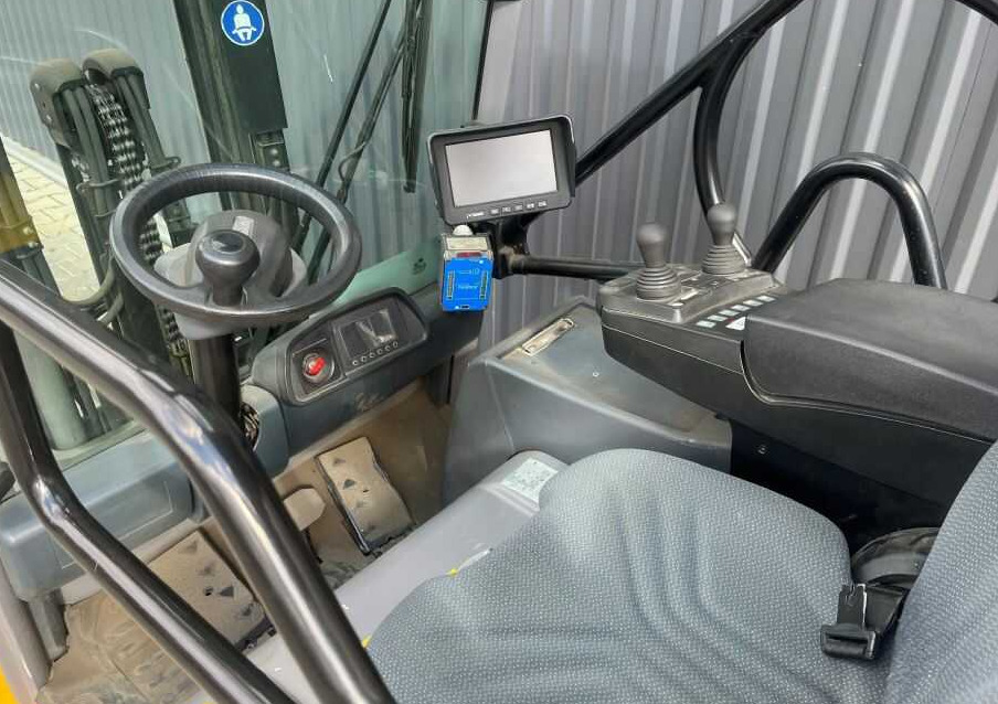 Jungheinrich EFG220 - Električni viličar: slika Jungheinrich EFG220 - Električni viličar Jungheinrich EFG220 - Električni viličar: slika Jungheinrich EFG220 - Električni viličar