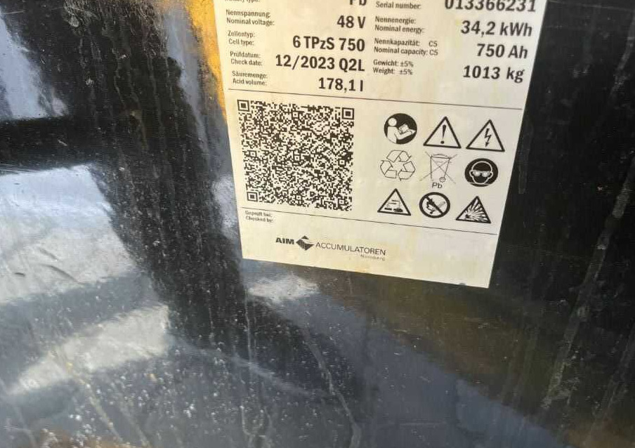 Jungheinrich EFG220 - Električni viličar: slika Jungheinrich EFG220 - Električni viličar Jungheinrich EFG220 - Električni viličar: slika Jungheinrich EFG220 - Električni viličar