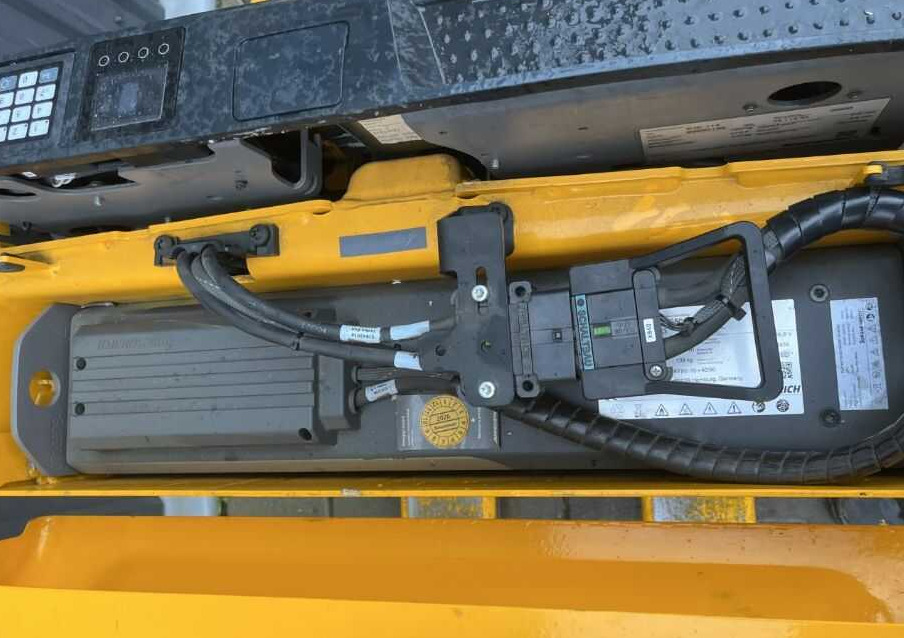 Jungheinrich EJE114 - Paletni viličar: slika Jungheinrich EJE114 - Paletni viličar Jungheinrich EJE114 - Paletni viličar: slika Jungheinrich EJE114 - Paletni viličar