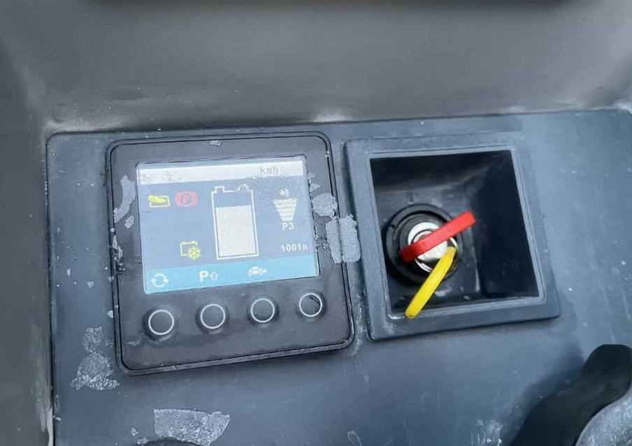 Jungheinrich EKM202 - Komisioner: slika Jungheinrich EKM202 - Komisioner Jungheinrich EKM202 - Komisioner: slika Jungheinrich EKM202 - Komisioner