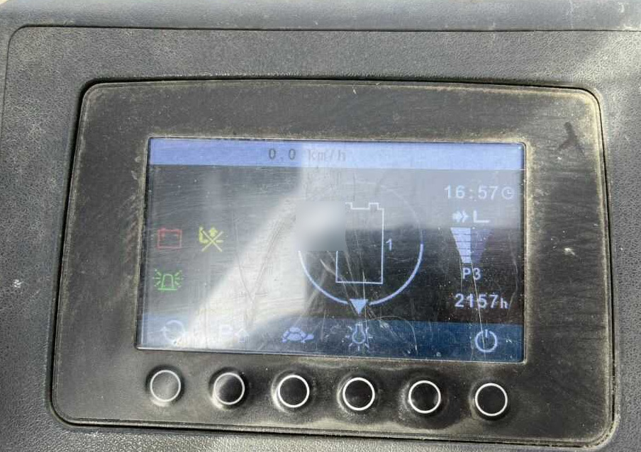 Komisioner Jungheinrich EKS110: slika Komisioner Jungheinrich EKS110 Komisioner Jungheinrich EKS110: slika Komisioner Jungheinrich EKS110