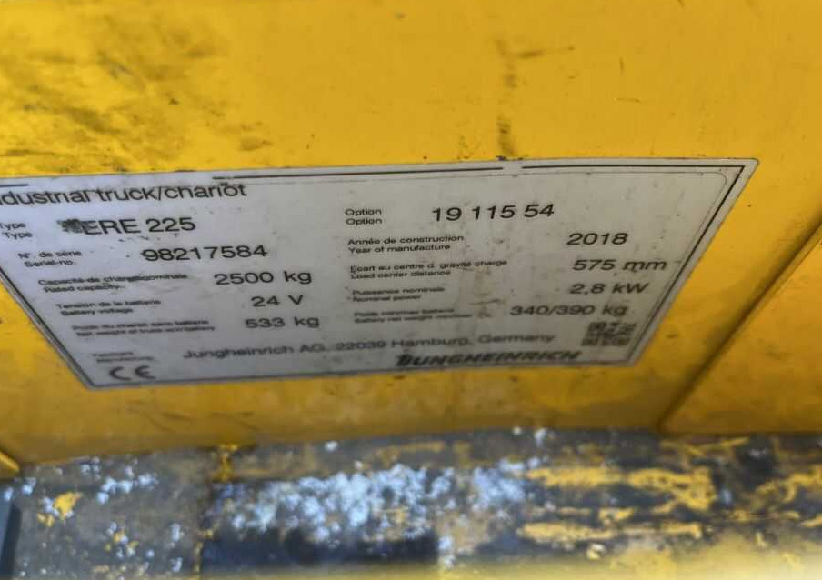 Jungheinrich ERE225 - Paletni viličar: slika Jungheinrich ERE225 - Paletni viličar Jungheinrich ERE225 - Paletni viličar: slika Jungheinrich ERE225 - Paletni viličar