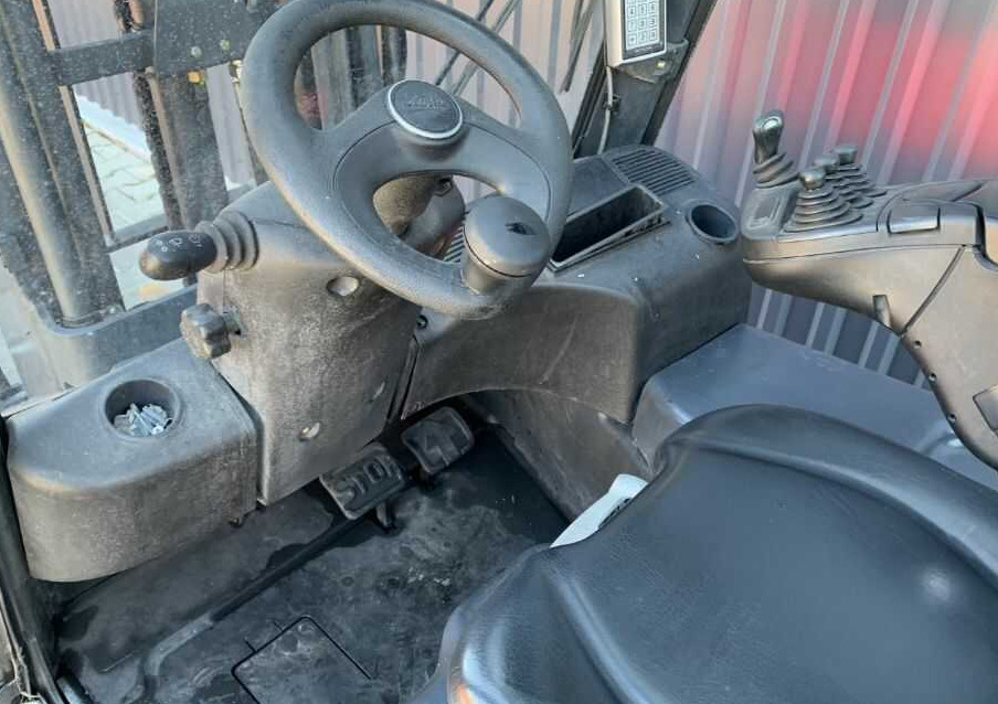 Električni viličar Linde E16P-02: slika Električni viličar Linde E16P-02