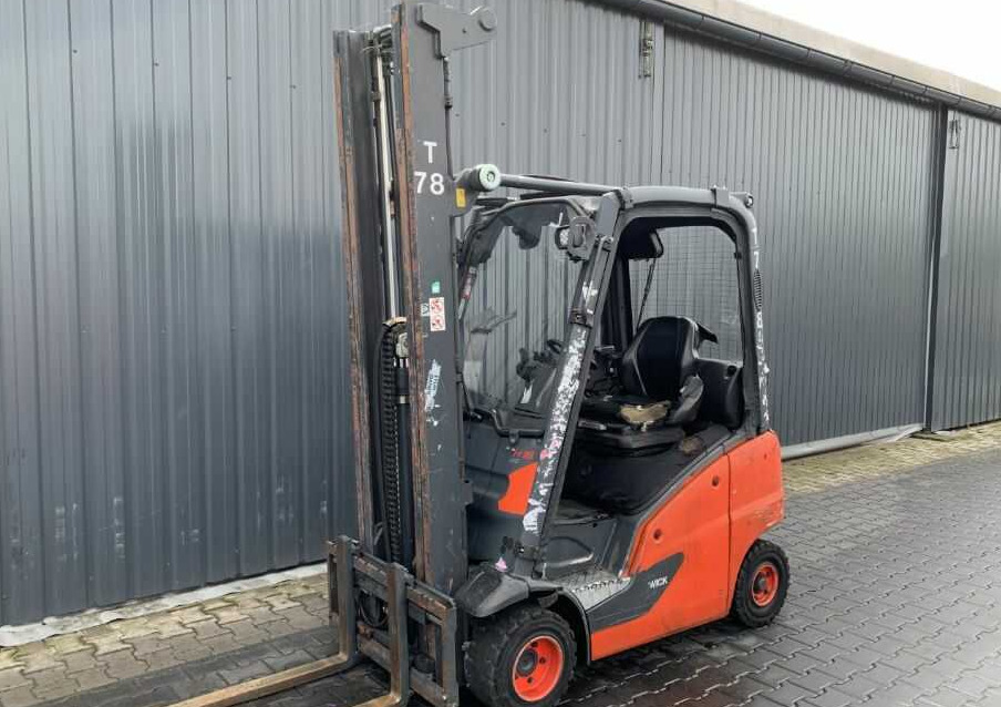Linde H16T-01 - Plinski viličar: slika Linde H16T-01 - Plinski viličar Linde H16T-01 - Plinski viličar: slika Linde H16T-01 - Plinski viličar