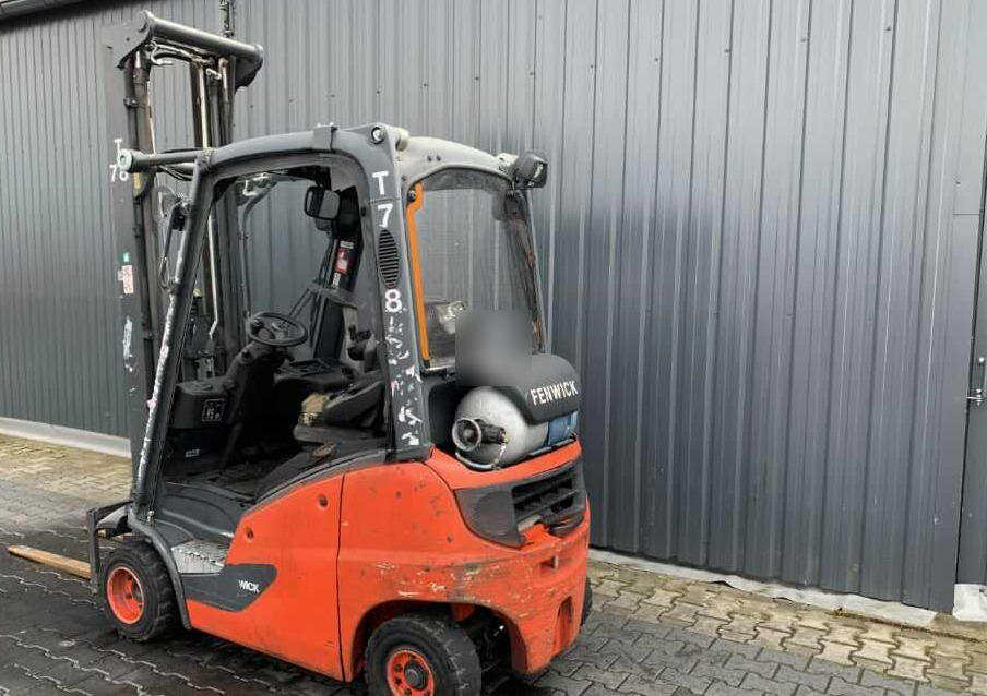 Linde H16T-01 - Plinski viličar: slika Linde H16T-01 - Plinski viličar Linde H16T-01 - Plinski viličar: slika Linde H16T-01 - Plinski viličar
