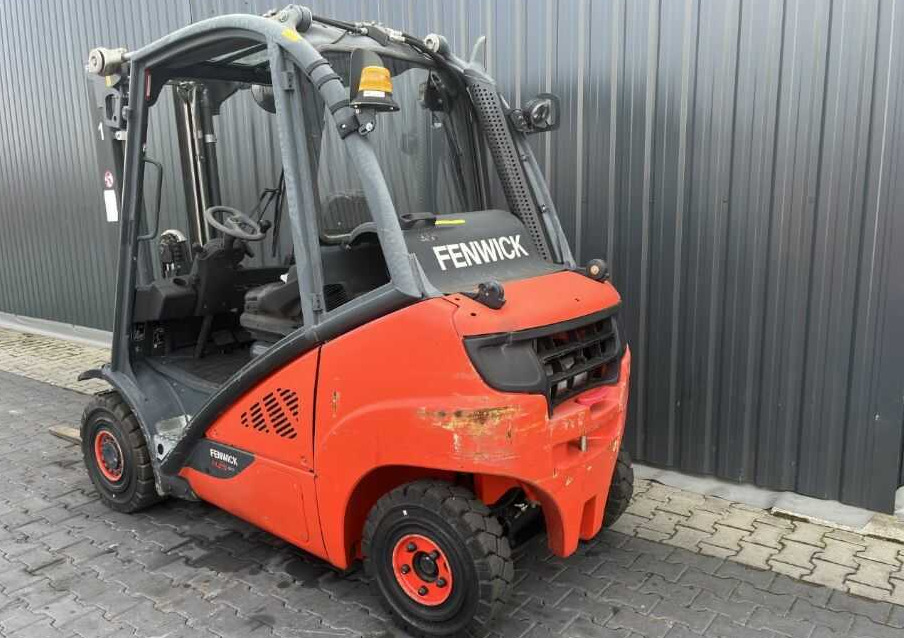 Linde H25T-02 - Plinski viličar: slika Linde H25T-02 - Plinski viličar Linde H25T-02 - Plinski viličar: slika Linde H25T-02 - Plinski viličar