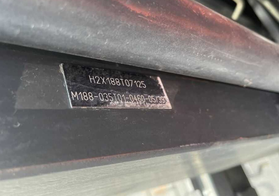 Linde H30D - Diesel viličar: slika Linde H30D - Diesel viličar Linde H30D - Diesel viličar: slika Linde H30D - Diesel viličar