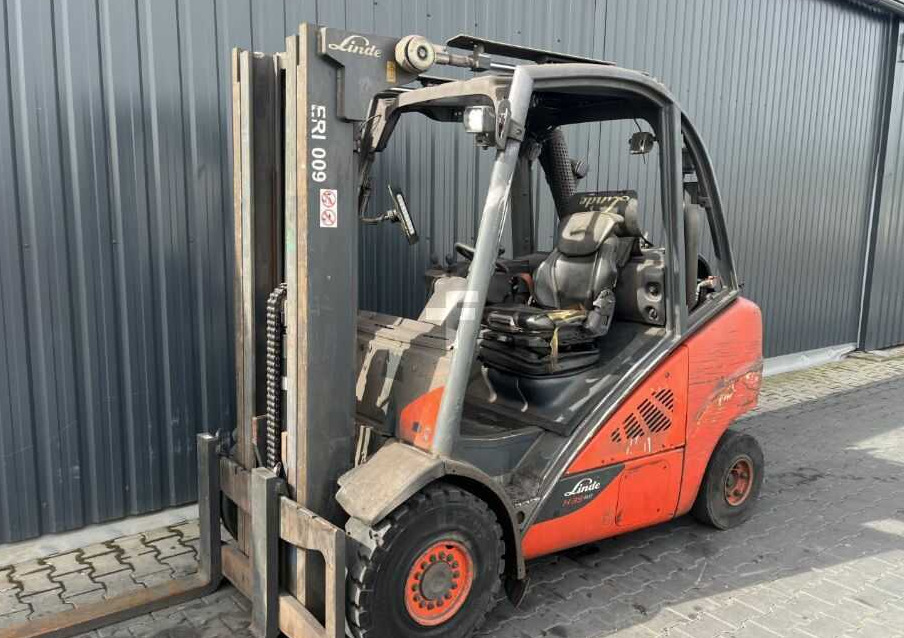 Linde H35T-02 - Plinski viličar: slika Linde H35T-02 - Plinski viličar Linde H35T-02 - Plinski viličar: slika Linde H35T-02 - Plinski viličar
