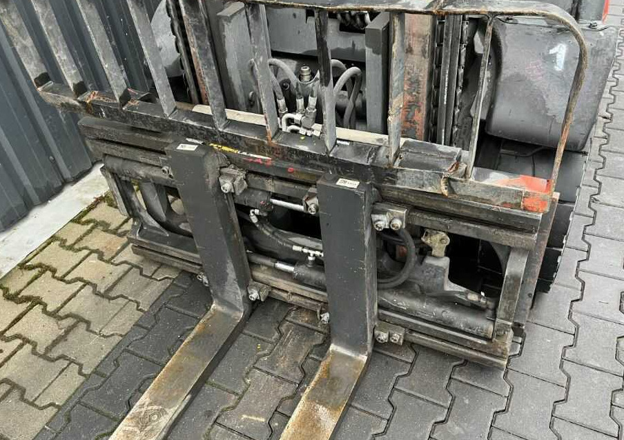 Linde H40CNG-02 - Plinski viličar: slika Linde H40CNG-02 - Plinski viličar Linde H40CNG-02 - Plinski viličar: slika Linde H40CNG-02 - Plinski viličar