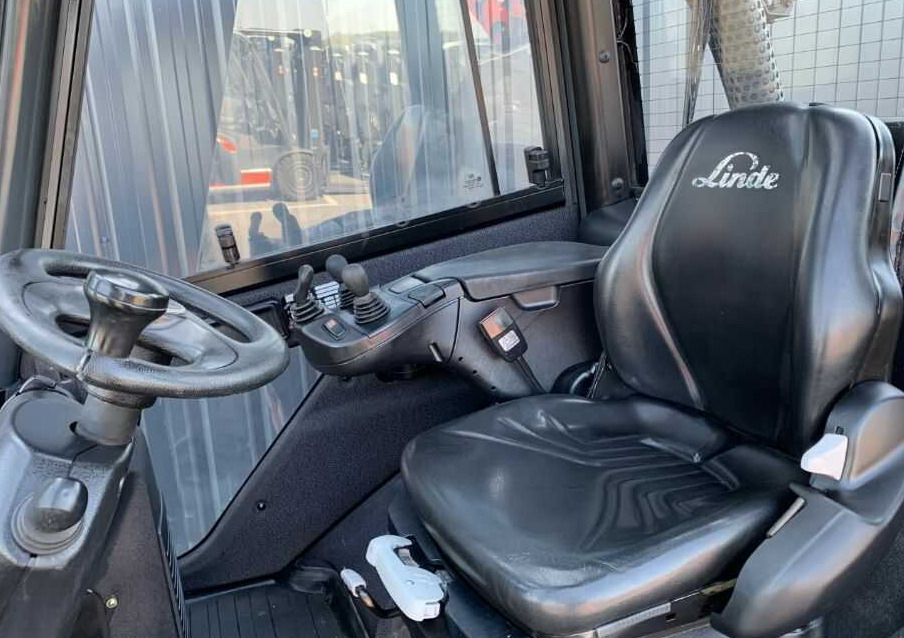 Linde H40T-02 - Plinski viličar: slika Linde H40T-02 - Plinski viličar Linde H40T-02 - Plinski viličar: slika Linde H40T-02 - Plinski viličar