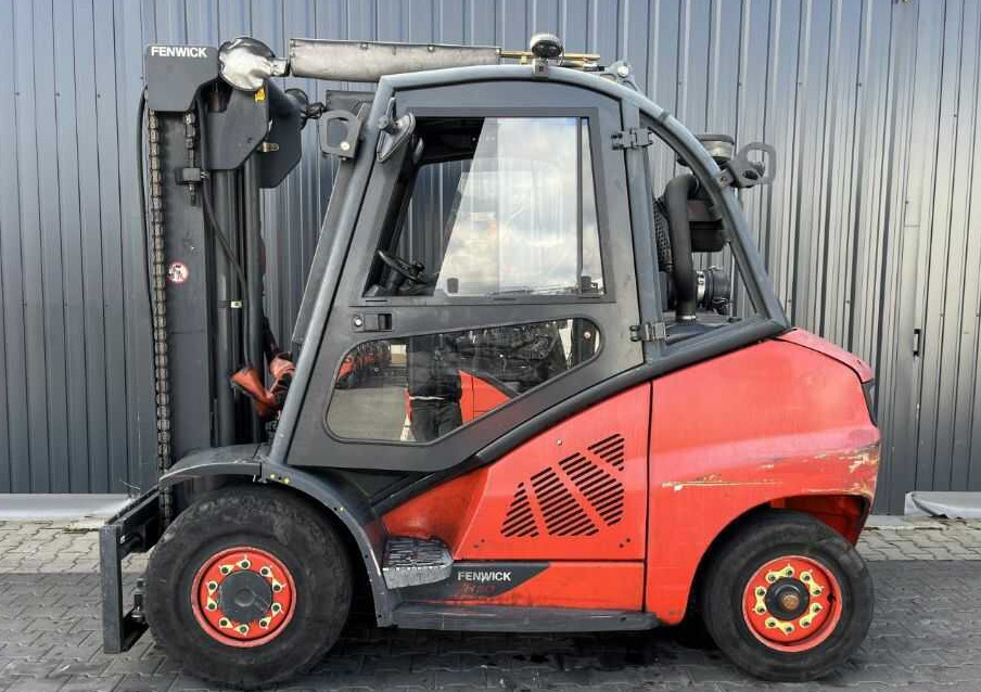 Linde H50D-01 - Diesel viličar: slika Linde H50D-01 - Diesel viličar Linde H50D-01 - Diesel viličar: slika Linde H50D-01 - Diesel viličar
