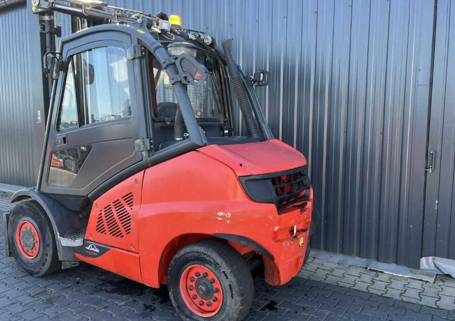 Linde H50D-02 - Diesel viličar: slika Linde H50D-02 - Diesel viličar Linde H50D-02 - Diesel viličar: slika Linde H50D-02 - Diesel viličar