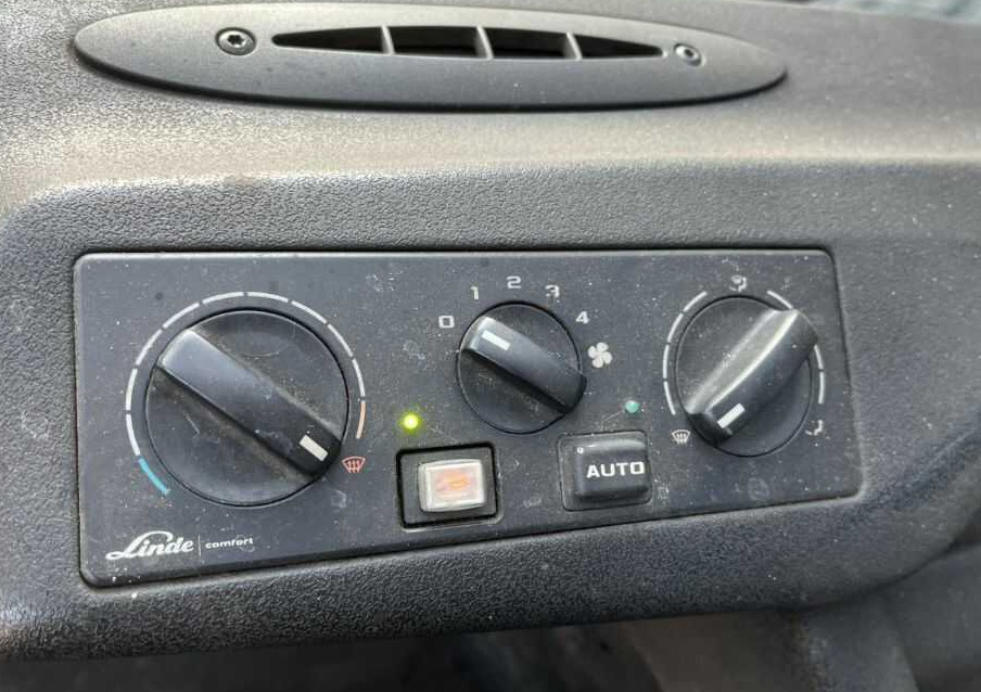 Linde H80D-03/900 - Diesel viličar: slika Linde H80D-03/900 - Diesel viličar Linde H80D-03/900 - Diesel viličar: slika Linde H80D-03/900 - Diesel viličar