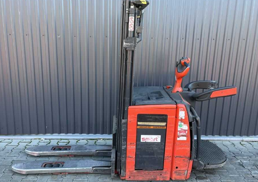 Linde L16APi - Slagač stoga: slika Linde L16APi - Slagač stoga Linde L16APi - Slagač stoga: slika Linde L16APi - Slagač stoga