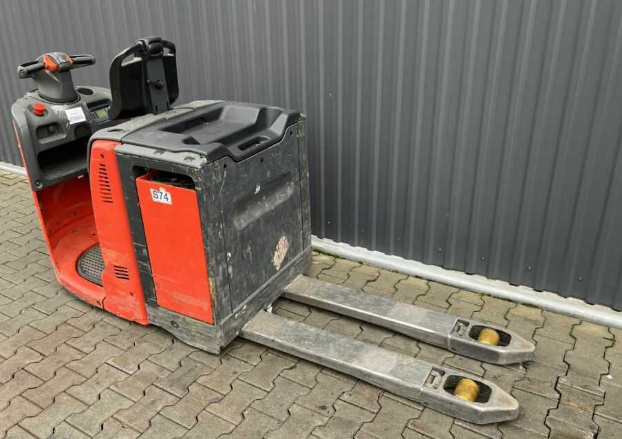 Linde N20 - Komisioner: slika  Linde N20 - Komisioner Linde N20 - Komisioner: slika  Linde N20 - Komisioner