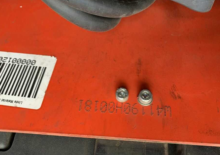 Linde P30C - Vučni traktor: slika Linde P30C - Vučni traktor Linde P30C - Vučni traktor: slika Linde P30C - Vučni traktor