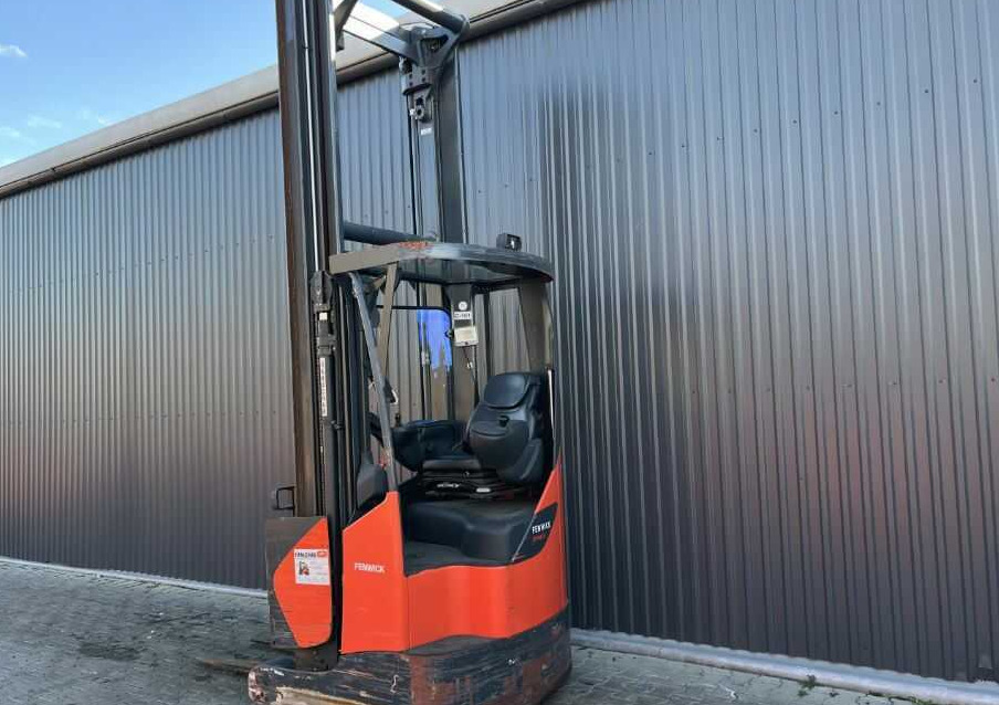 Linde R14X - Regalni viličar: slika Linde R14X - Regalni viličar Linde R14X - Regalni viličar: slika Linde R14X - Regalni viličar