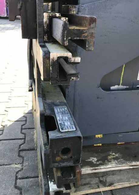 Meyer 3-0403-2, Kartonklammer - Hvataljka za Oprema za rukovanje materijalima: slika Meyer 3-0403-2, Kartonklammer - Hvataljka za Oprema za rukovanje materijalima Meyer 3-0403-2, Kartonklammer - Hvataljka za Oprema za rukovanje materijalima: slika Meyer 3-0403-2, Kartonklammer - Hvataljka za Oprema za rukovanje materijalima